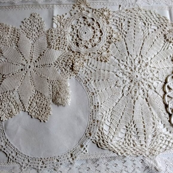 Vintage Ecru Doilies/Table Toppers Mismatched Set of 8 from Mid Century - Picture 3 of 6